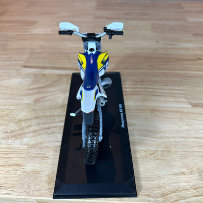 Maisto Toys 1:12 Husqvarna FE 501 Toy Model