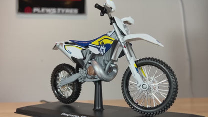 Maisto Toys 1:12 Husqvarna FE 501 Toy Model